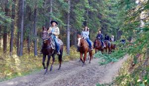 Pinegrove Family Dude Ranch | Kerhonkson, New York | Horseback Riding & Dude Ranches