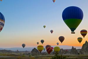 Portland Rose Hot Air Balloons | Central, Oregon | Hot Air Ballooning