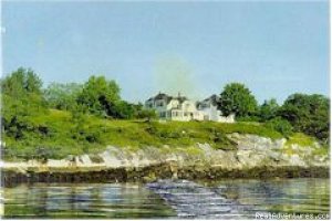 Seaside cottage in mid coast Maine...