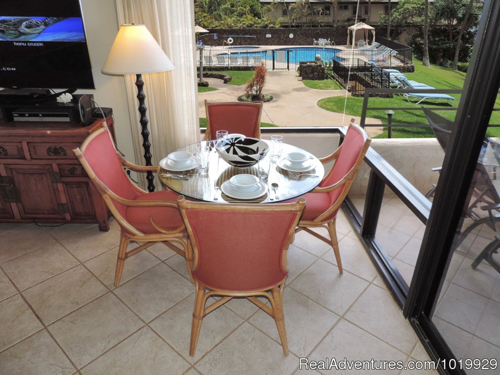 Dining Area | Polo Beach 2-4 Bd beachfront-Wailea, Makena, Maui | Image #11/19 | 