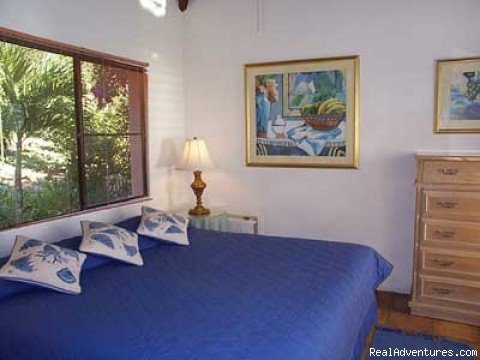 Guest Bedroom King | Cloud Nine, Panoramic Views of Oceans and Islands | Image #18/24 | 