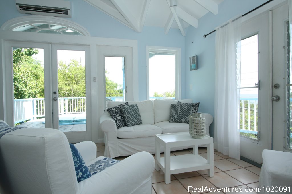 Charming 2 Bed/2 Bath Villa With Hot Tub And Views | Image #9/19 | 