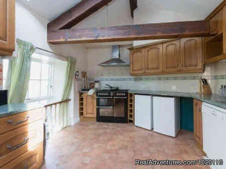 Old Chapel - Kitchen | Derbyshire Holidays | Image #12/16 | 