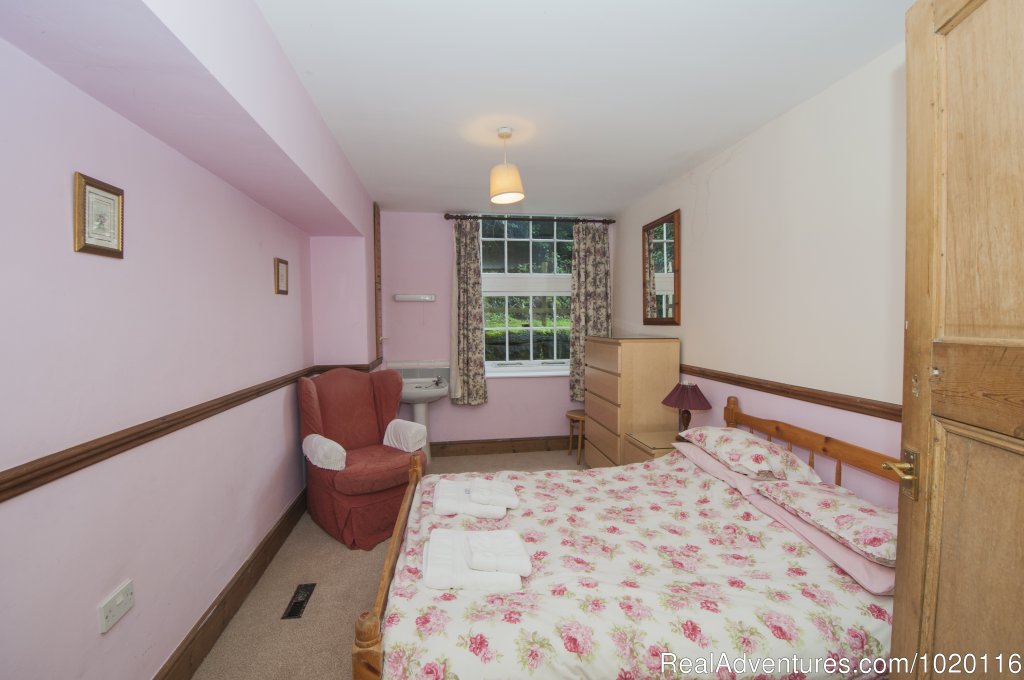 Ebenezer Chapel - Double bedroom | Derbyshire Holidays | Image #7/16 | 