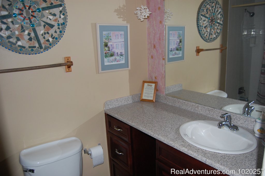 Master Bath | Sundancer Villa - Privacy w Pool & Hot Tub | Image #13/19 | 