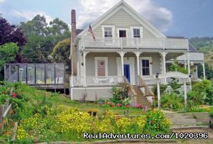 DeHaven Valley Farm | Westport, California | Bed & Breakfasts