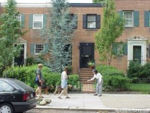 Washington, DC -- Suite in Capitol Hill Townhouse | Image #2/2 | 