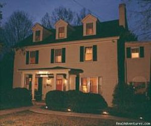 A B & B at Llewellyn Lodge | Lexington, Virginia | Bed & Breakfasts