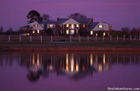 Ranch at dusk | Southern Cross Guest Ranch | Image #2/22 | 