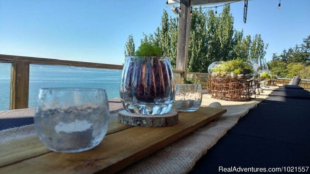 Upstairs dining | Camano Island Waterfront Inn | Image #21/25 | 