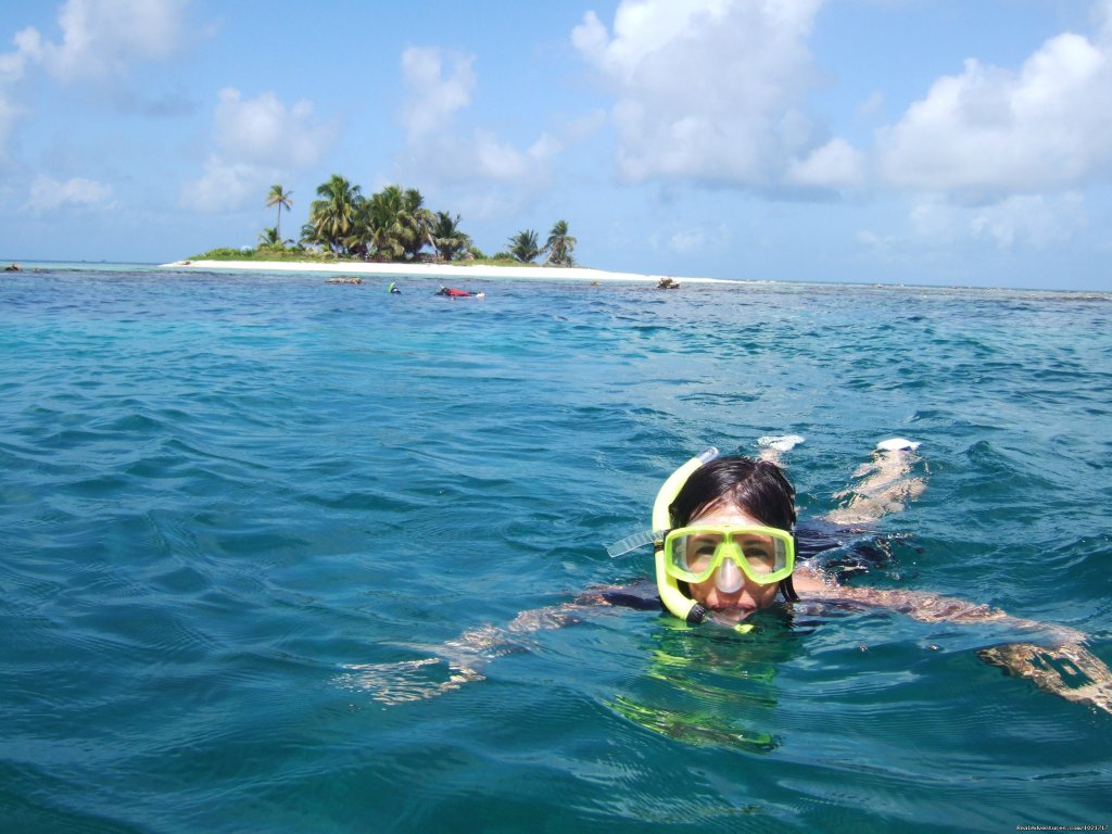 Snorkelling Belize | BikeHike Adventures | Vancouver, British Columbia  | Bike Tours | Image #1/10 | 