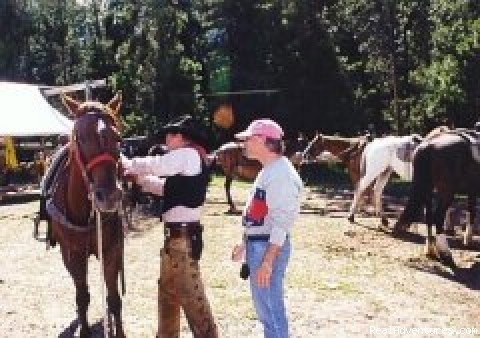 Trail ride | Yellowstone and Teton National Parks | Image #2/8 | 