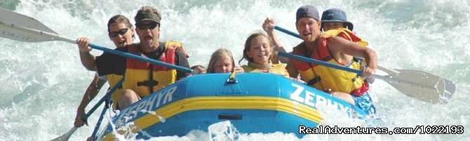 Rooster Tail Rapid, Kings River | California River Rafting near Yosemite | Image #4/7 | 