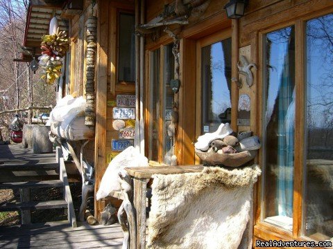 Getting Ready For Dinner | Brigitte's Bavarian Bed & Breakfast | Image #3/26 | 