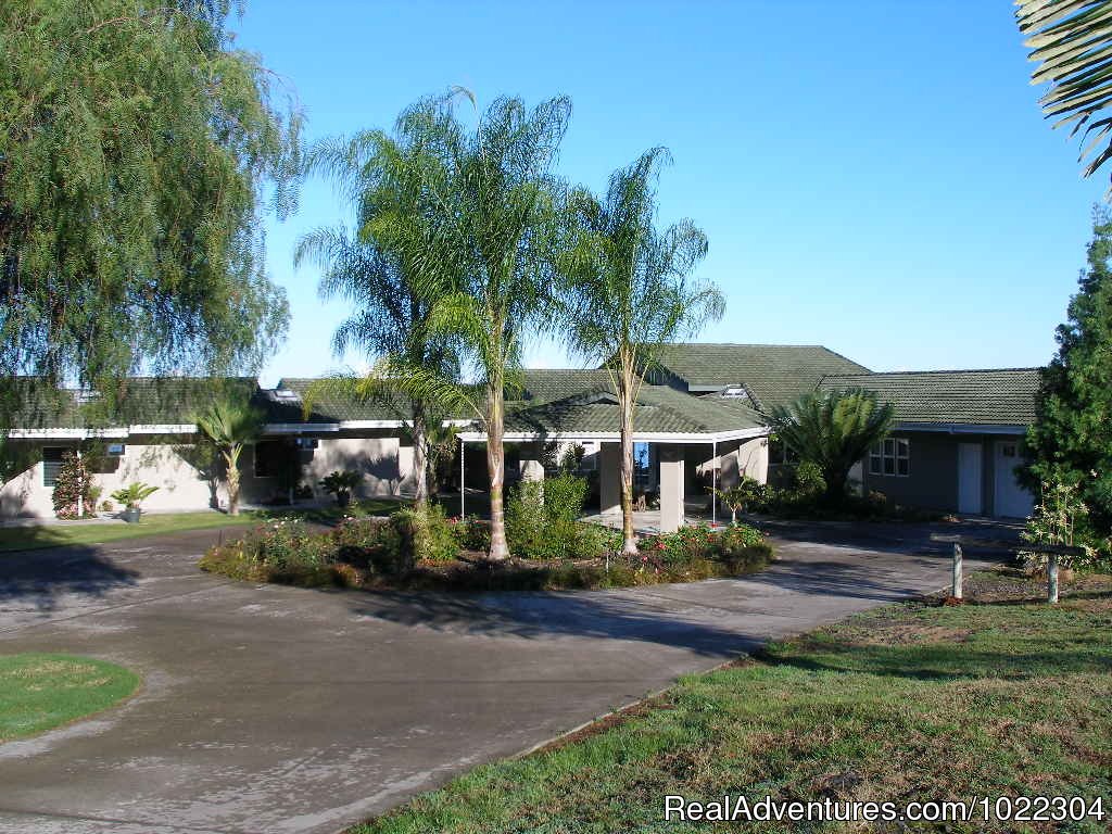 Main House Entrance | Horizon Guest House | Image #2/13 | 