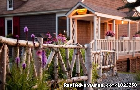 Lodge at Moosehead Lake for Nature Loving Hideaway | Image #6/15 | 