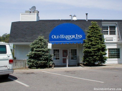 Spring Front Entrance | Old Harbor Inn | Image #2/4 | 