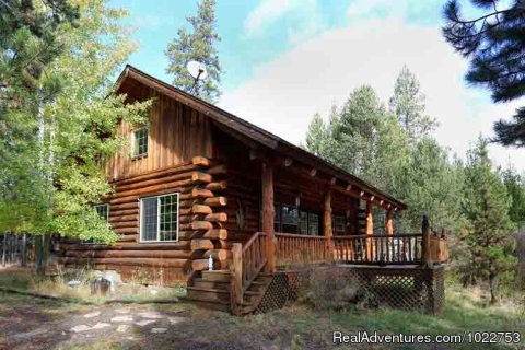 Maluhia Log Cabin