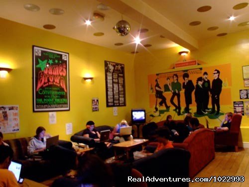 Common Room | Litton Lane Hostel | Dublin 1, Ireland | Youth Hostels | Image #1/6 | 