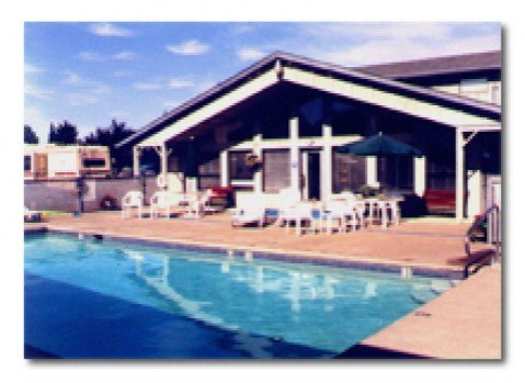 Swimming Pool | Portland-Woodburn RV Park - | Woodburn, Oregon  | Campgrounds & RV Parks | Image #1/3 | 