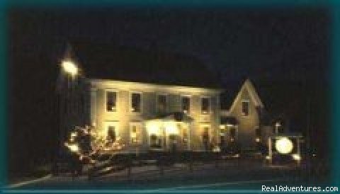 Photo #2 | Old Town Farm Inn | Image #2/6 | 