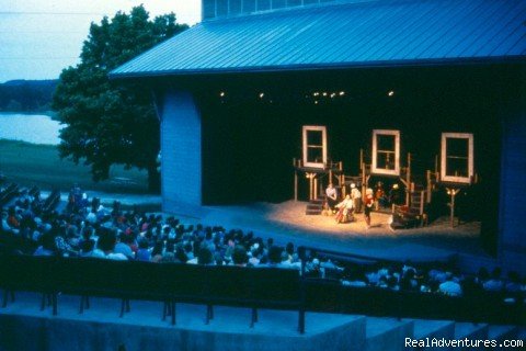 Point Theatre | Kerrville Convention & Visitors Bureau | Kerrville, Texas  | Tourism Center | Image #1/1 | 