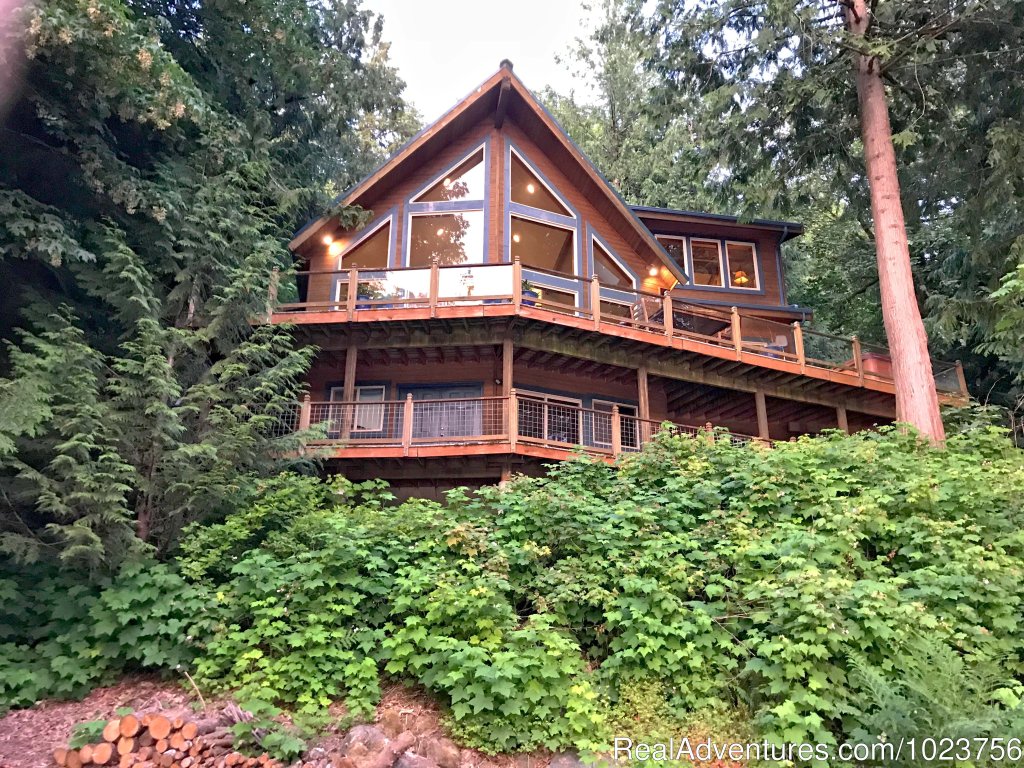 Mt. Baker Lodging - Chalet 7 | Mt. Baker Lodging Cabins At Mount Baker Washington | Maple Falls, Washington  | Vacation Rentals | Image #1/21 | 