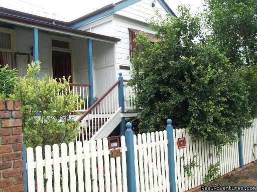 Front of house | Eskdale Bed & Breakfast, Brisbane, Australia | Brisbane, Australia | Bed & Breakfasts | Image #1/4 | 