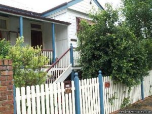 Eskdale Bed & Breakfast, Brisbane, Australia