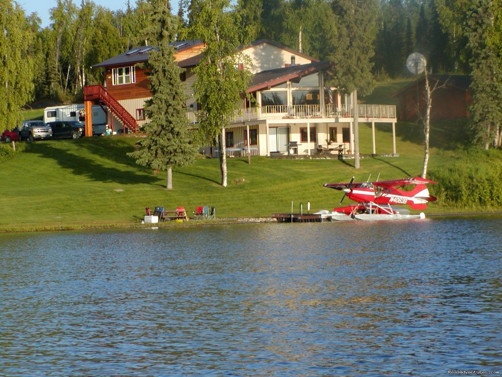 Alaska Longmere Lake Lodge B&B | Image #3/3 | 