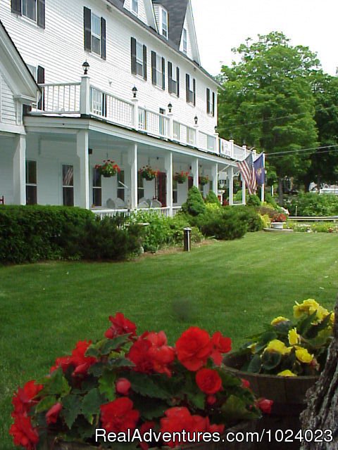 Echo Lake Inn