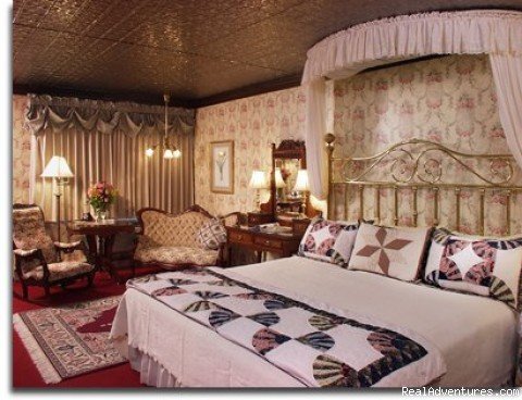 Photo #4 | Parkway Inn | Image #2/6 | 