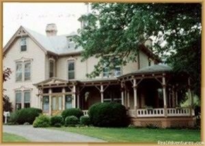 Firmstone Manor  Bed & Breakfast