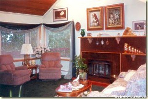 Photo #1 | Alaska House of Jade Bed & Breakfast | Alaska, Alaska  | Bed & Breakfasts | Image #1/1 | 