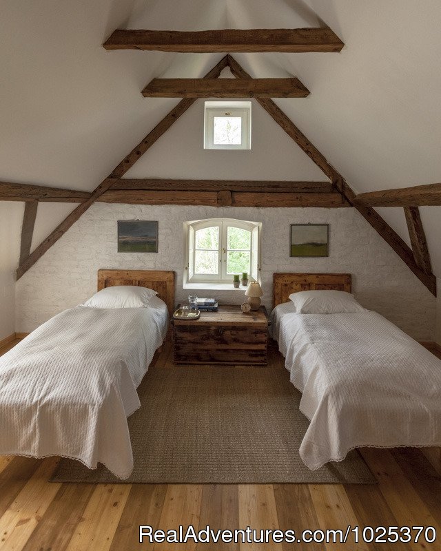 The bat Barn, Guest House and Hunting Lodge - | Image #10/12 | 