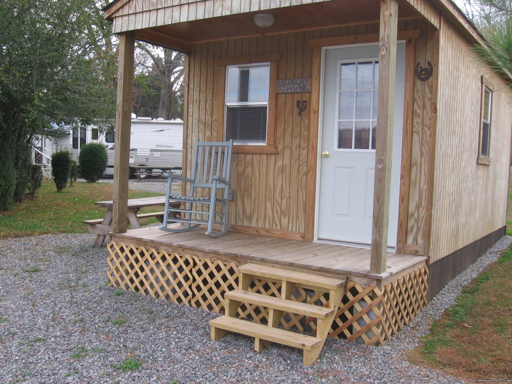 Sheriff's Lookout Cabin | Parnell Creek RV Park | Image #11/11 | 