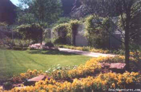 Another Courtyard View | Canyon Villa of Sedona, A Luxury Bed and Breakfast | Image #6/6 | 