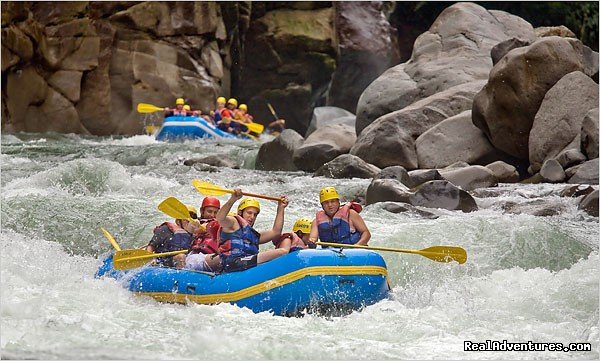 Whitewater river raftingin Costa Rica | Bill Beard's Costa Rica Scuba Diving & Adventure | Image #12/17 | 