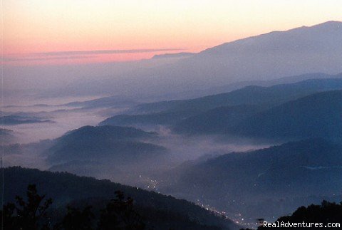 The Wonderful Fall Colors of the Smokies | America's 1 Overnight Rental Company | Image #4/8 | 