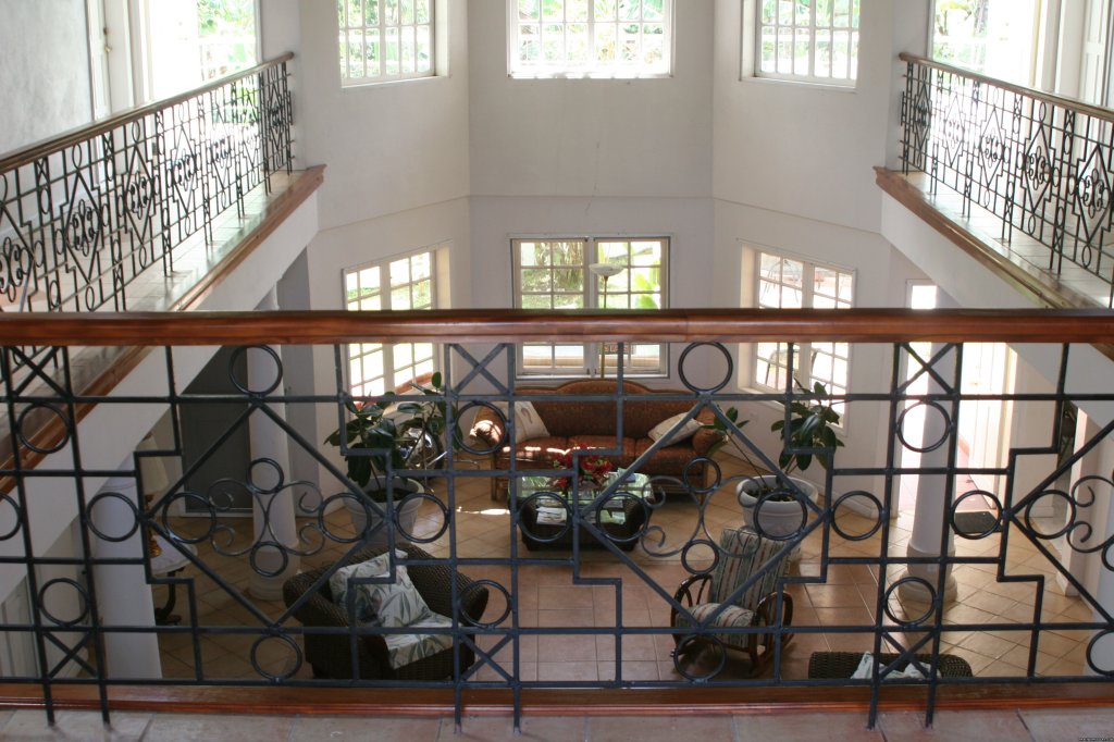 CrossWinds Villa Bed & Breakfast | Image #4/5 | 