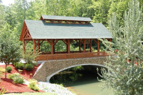 Smoky Mountain Ridge Covered Bridge