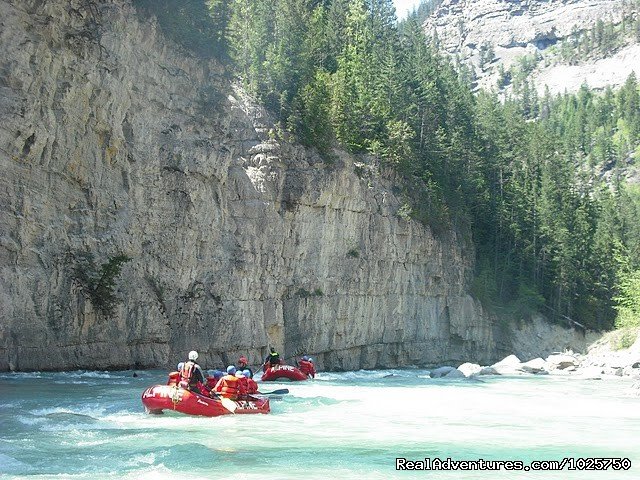 Lower Canyon Kicking horse River | Whitewater Rafting | Image #12/14 | 