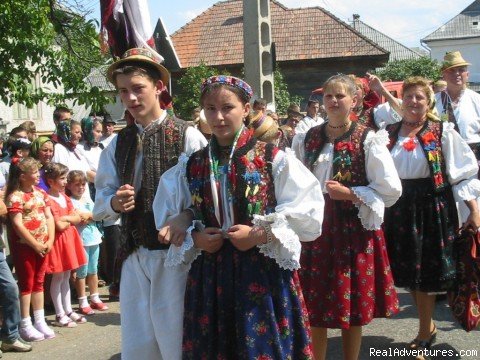 Wedding in Maramures | Active travel in Romania | Image #3/5 | 