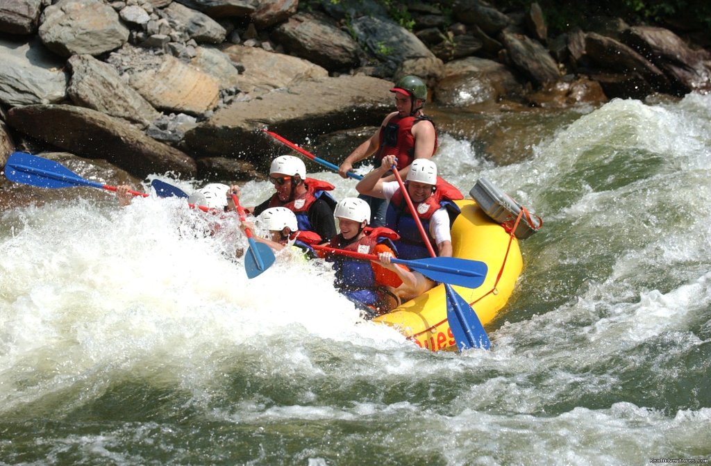 Hell's Hole, Ocoee River | Premium Half And Full Day Ocoee Rafting Adventures | Image #7/15 | 