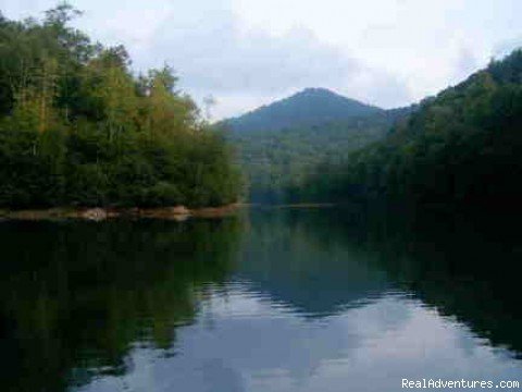 Nearby Nantahala Lake | Creekside luxury log cabins in the Smokies | Image #11/17 | 