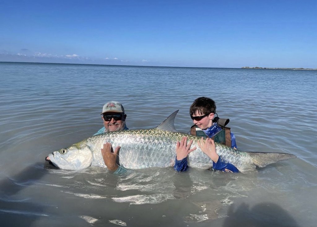 Sup Fly Fishing | Fly Fishing For Tarpon | Image #4/4 | 