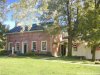 Burlington's Willis Graves Bed and Breakfast | Burlington, Kentucky