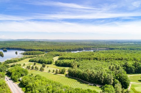 18 - Hole Golf Course