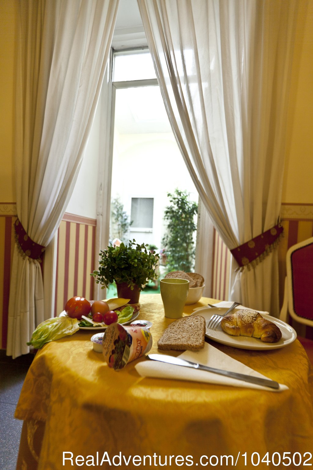 Breakfast | Excellent sleeping before visiting Capri an Ischia | Image #13/13 | 