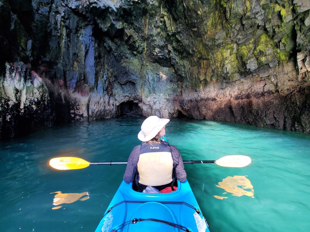 Glacier Island Sea Cave | Prince William Sound Sea Kayaking and Hiking Tours | Image #4/13 | 